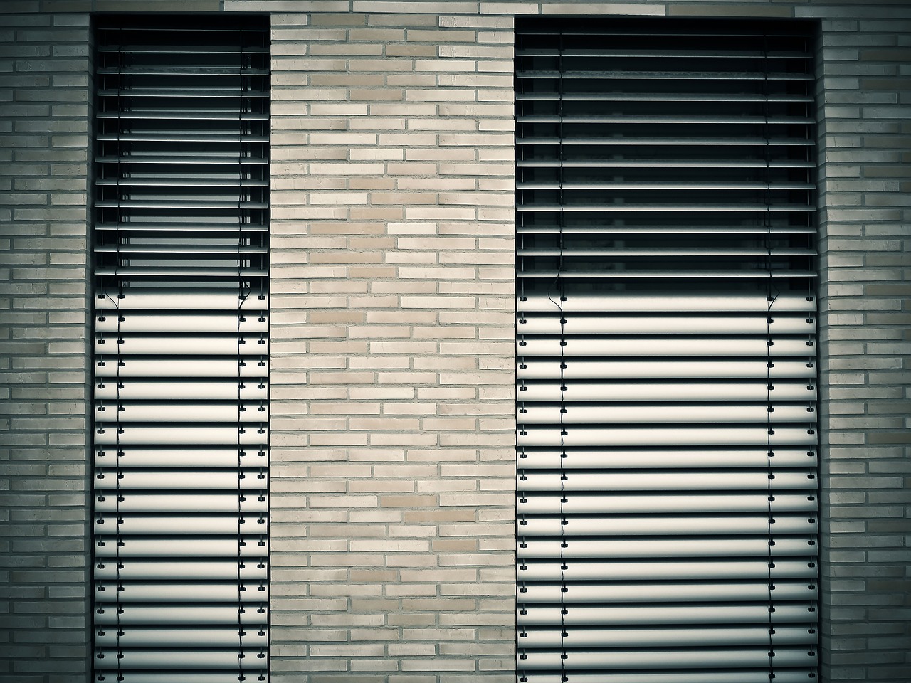 Come pulire e lucidare lalluminio Come pulire gli infissi in alluminio verniciato
